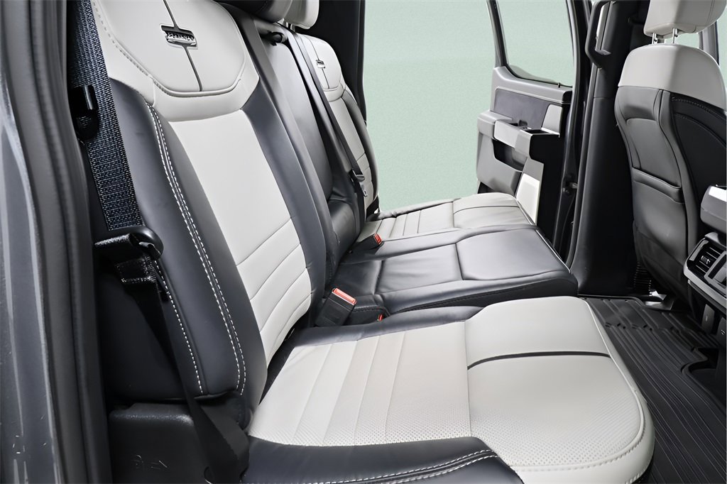 Used 2024 Ford F150 Lightning Platinum image 28