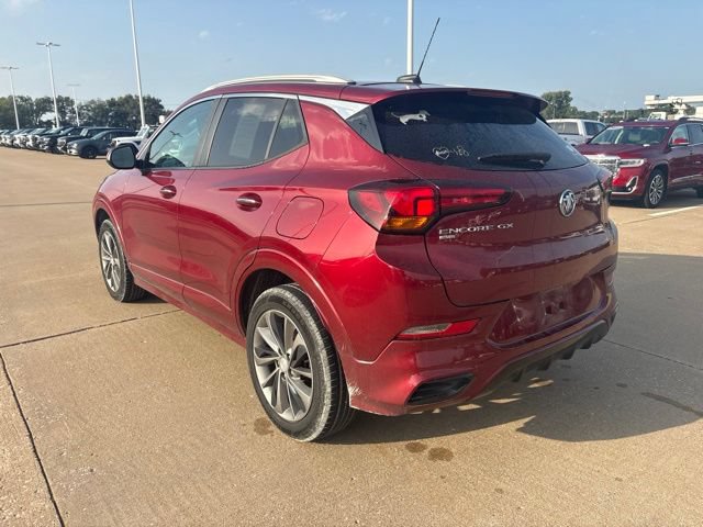 Used 2022 Buick Encore GX Select w/ Sport Touring Package AWD/4WD image 5