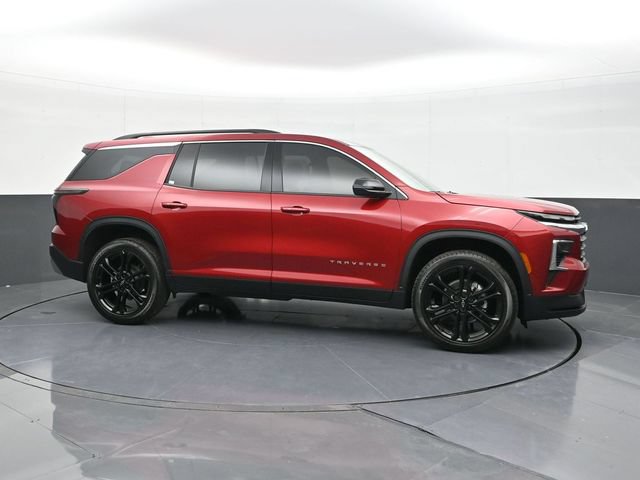 New 2026 Chevrolet Traverse LT w/ LPO, Floor Liner Package FWD image 13