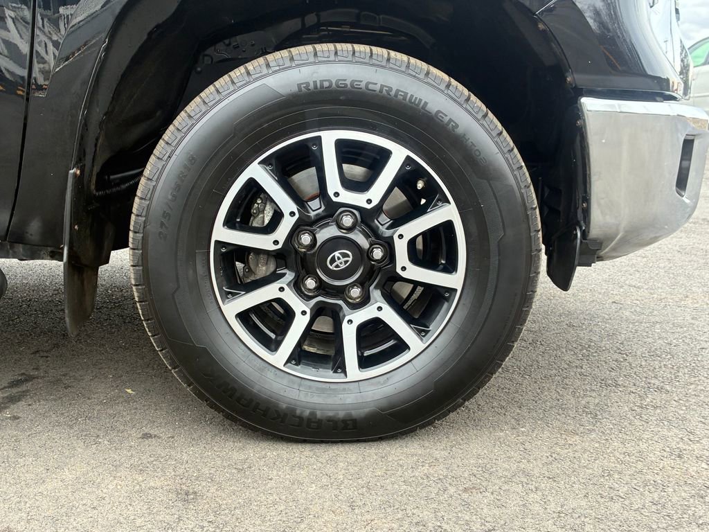 Used 2020 Toyota Tundra SR5 w/ TRD Off-Road Package image 17
