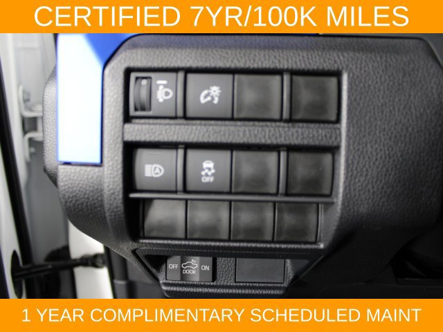 Used 2025 Toyota Tacoma TRD Sport AWD/4WD image 18