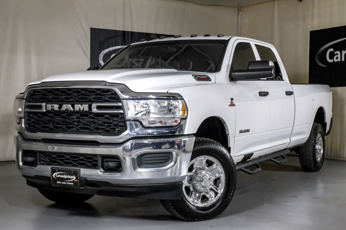 Used 2020 RAM 2500 Tradesman w/ Chrome Appearance Group image 4
