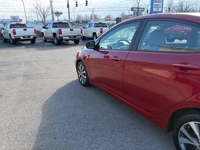 Used 2017 Hyundai Accent Value Edition FWD image 4