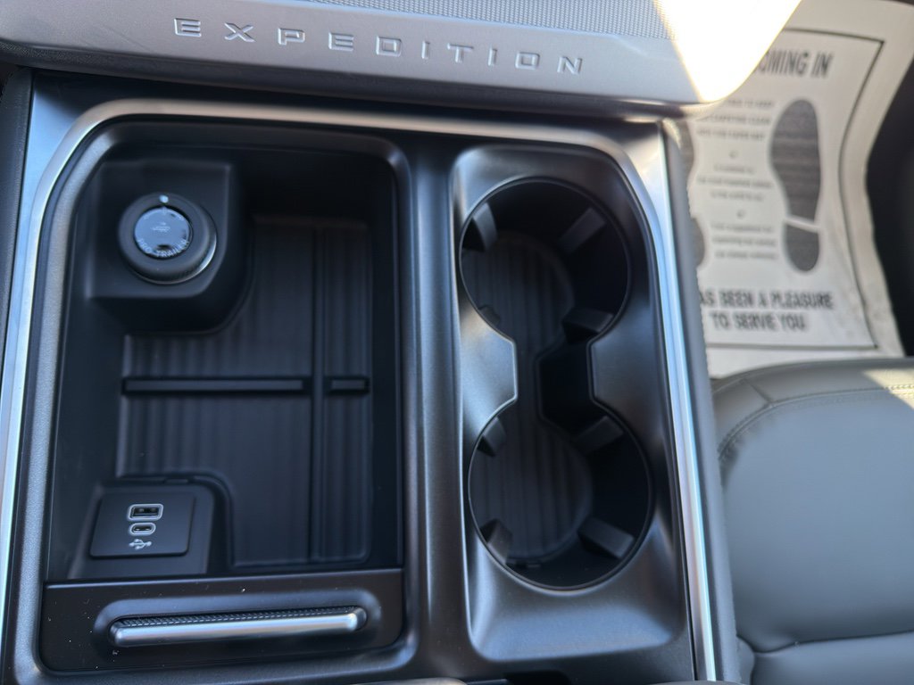 New 2026 Ford Expedition Max Active AWD/4WD image 19