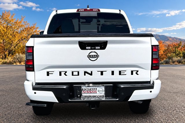 New 2027 Nissan Frontier SV w/ All-Weather Content Package RWD image 4