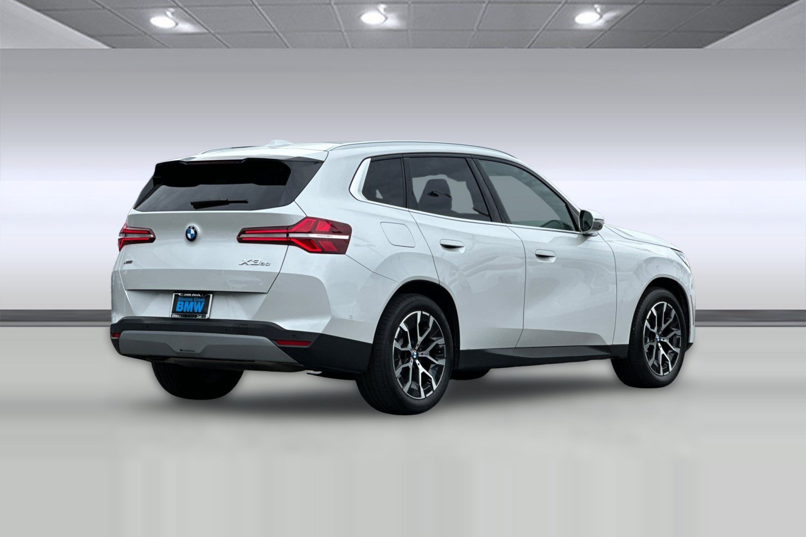 Used 2026 BMW X3 xDrive30i w/ Premium Package AWD/4WD image 9