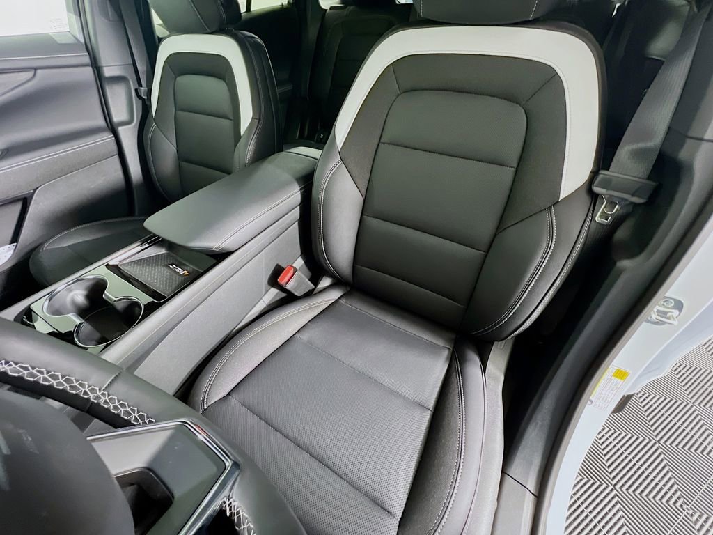 New 2026 Chevrolet Blazer EV LT image 21