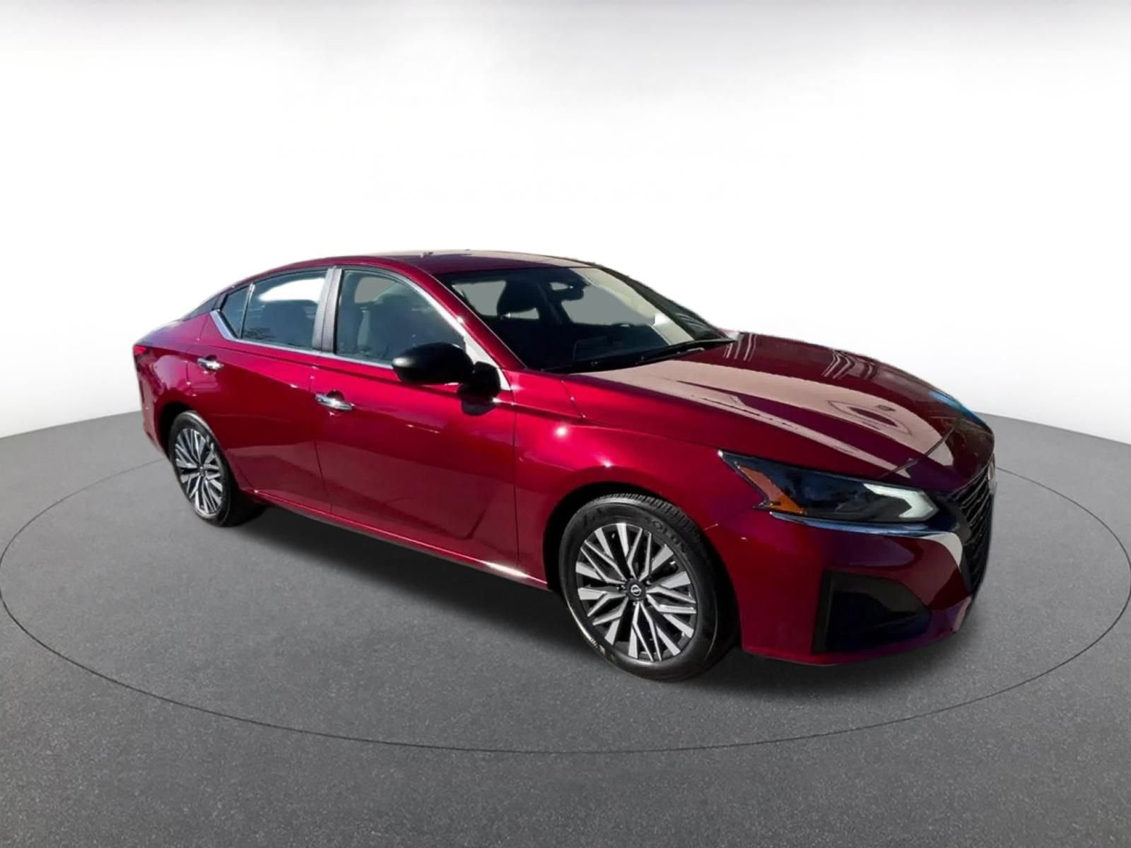 Used 2025 Nissan Altima 2.5 SV video 2