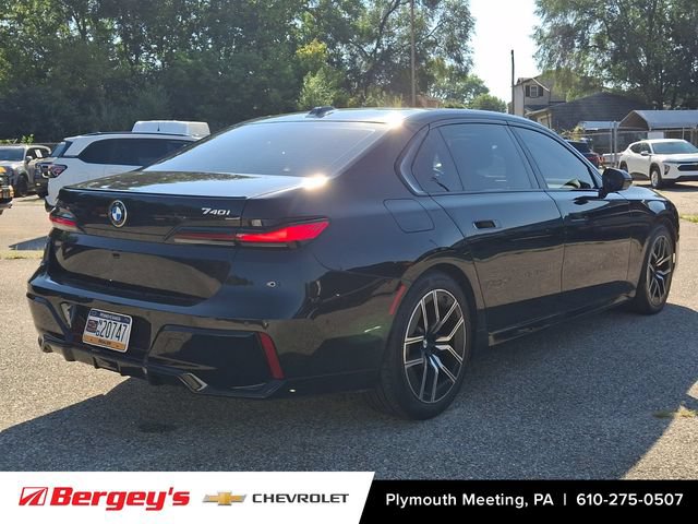 Used 2026 BMW 740i xDrive AWD/4WD image 8