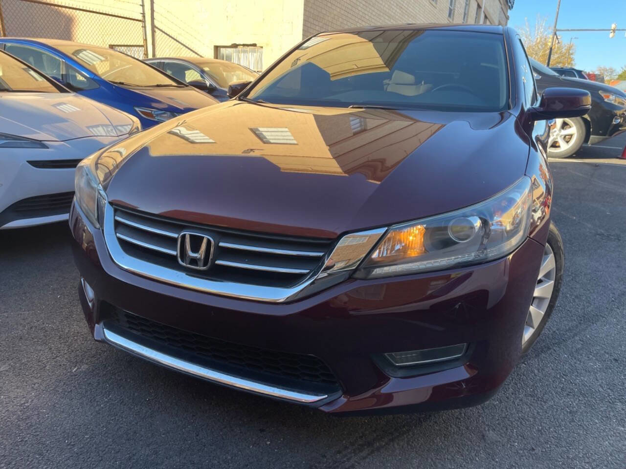 Used 2013 Honda Accord EX-L image 2