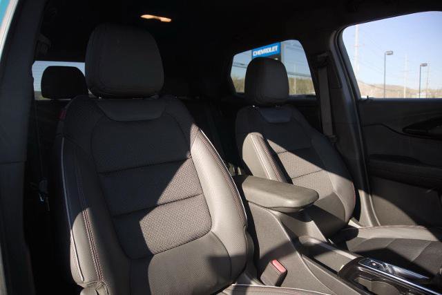 Used 2022 Chevrolet TrailBlazer RS w/ Technology Package FWD image 26