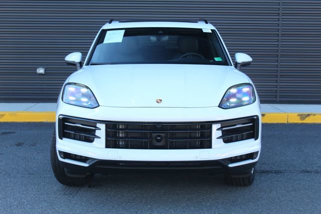 Certified 2025 Porsche Cayenne Base image 11