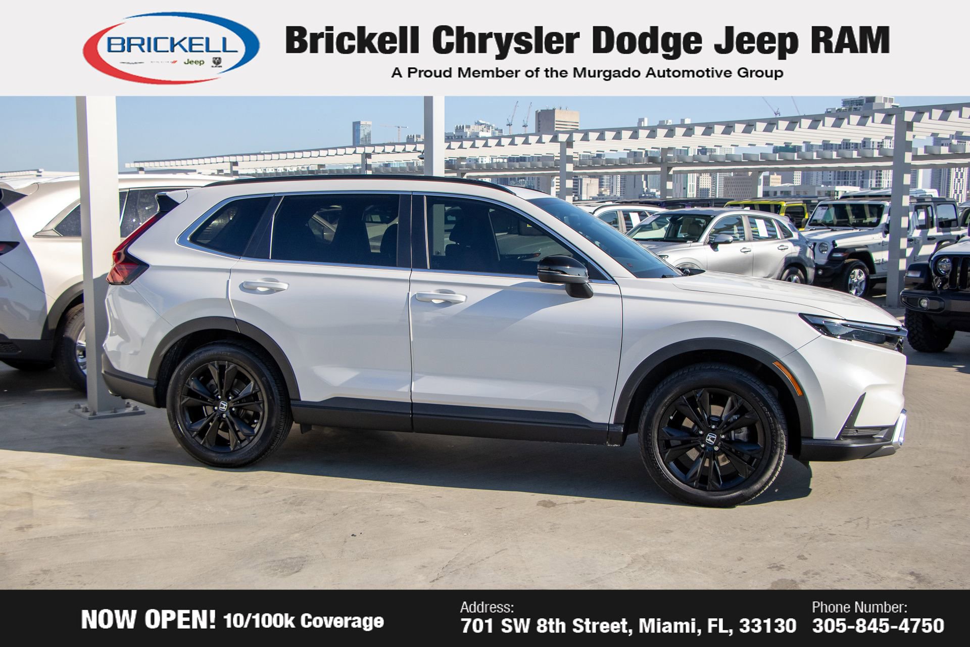 Used 2023 Honda CR-V Sport Touring image 4