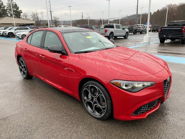 New 2026 Alfa Romeo Giulia AWD image 8
