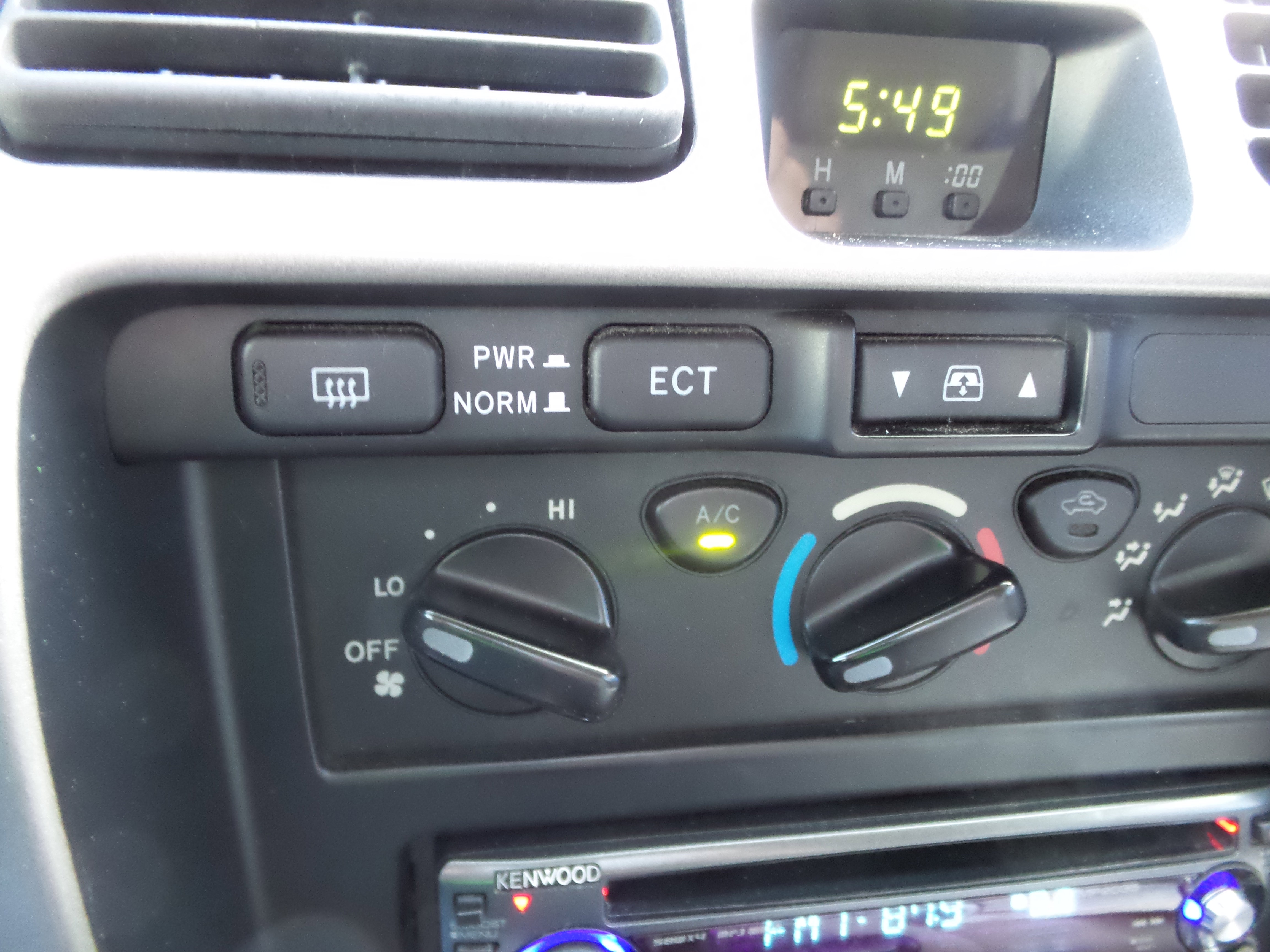 Used 2001 Toyota 4Runner SR5 image 68