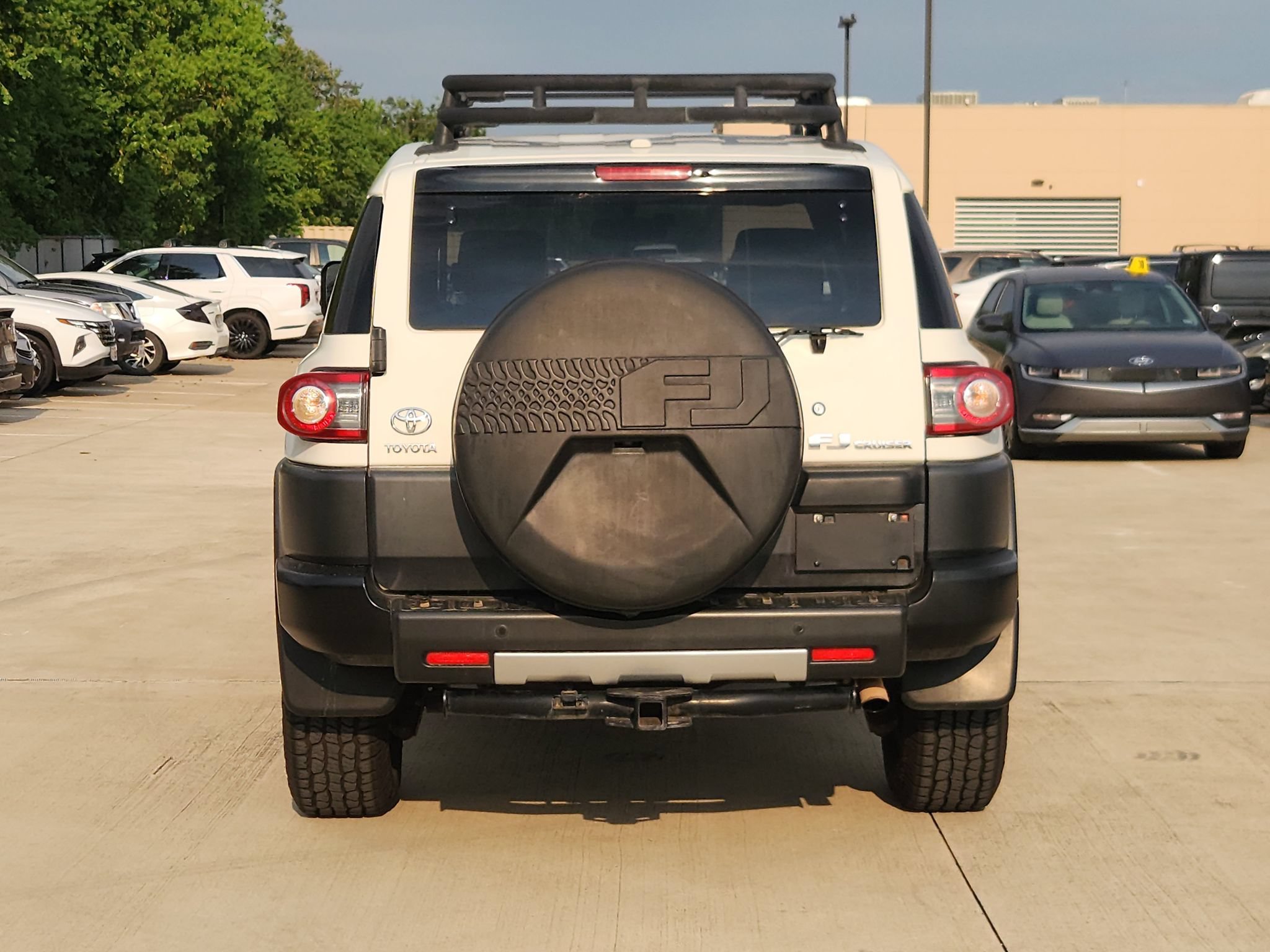 Used 2012 Toyota FJ Cruiser 4WD w/ Upgrade Pkg image 7