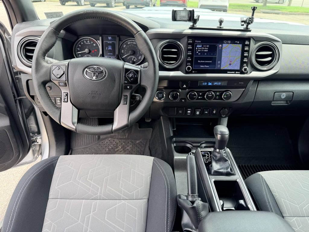 Certified 2022 Toyota Tacoma TRD Sport AWD/4WD image 2