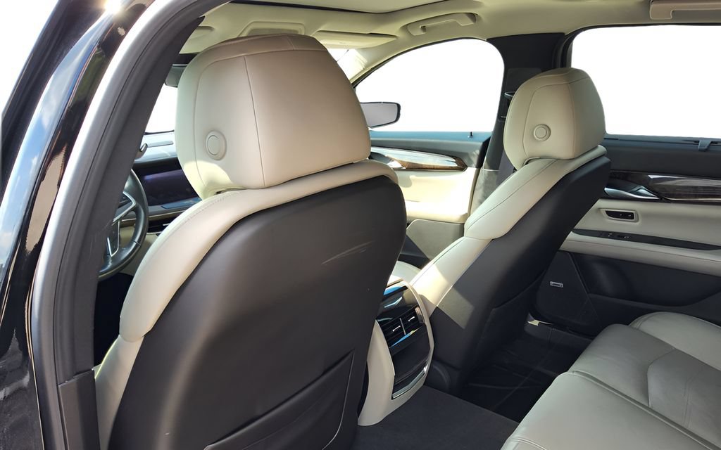 Used 2017 Cadillac CT6 Luxury AWD/4WD image 25