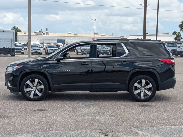 Used 2021 Chevrolet Traverse LT w/ LT Premium Package FWD image 8