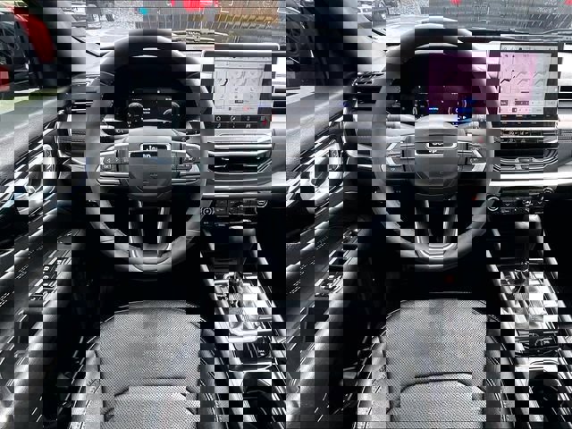 Used 2023 Jeep Compass Limited w/ Elite Group for (Red) Edition image 5