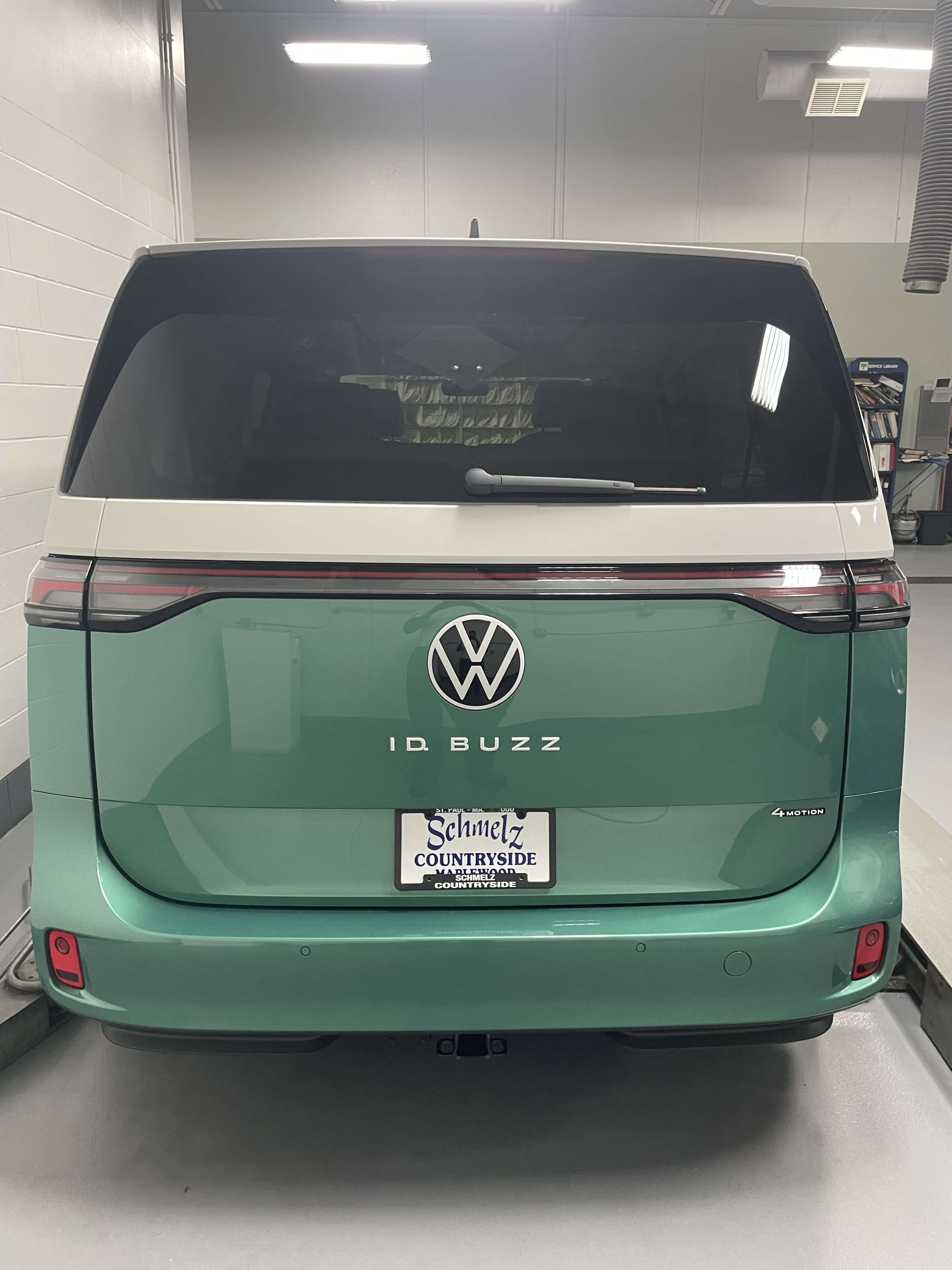 New 2025 Volkswagen ID. Buzz Pro S Plus image 3