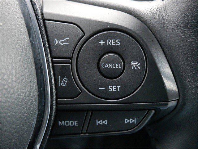 Used 2020 Toyota Camry SE image 26