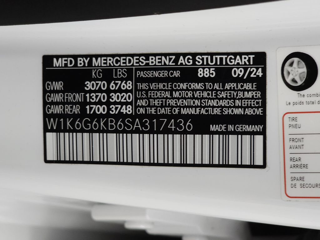 Used 2025 Mercedes-Benz S 580e 4MATIC Sedan image 38