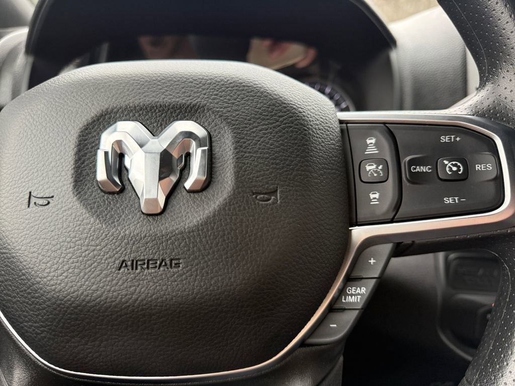 Used 2025 RAM 2500 Big Horn image 26