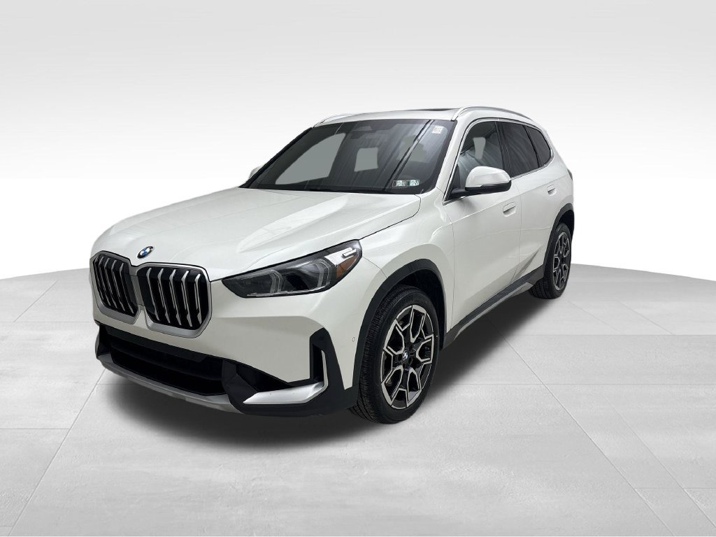 Certified 2025 BMW X1 xDrive28i w/ Convenience Package AWD/4WD image 5