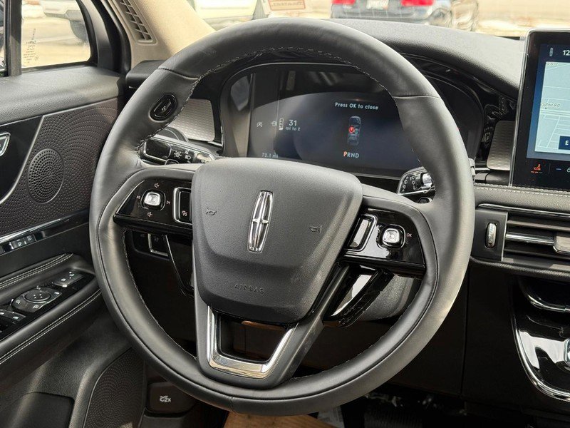 New 2026 Lincoln Corsair Reserve image 8