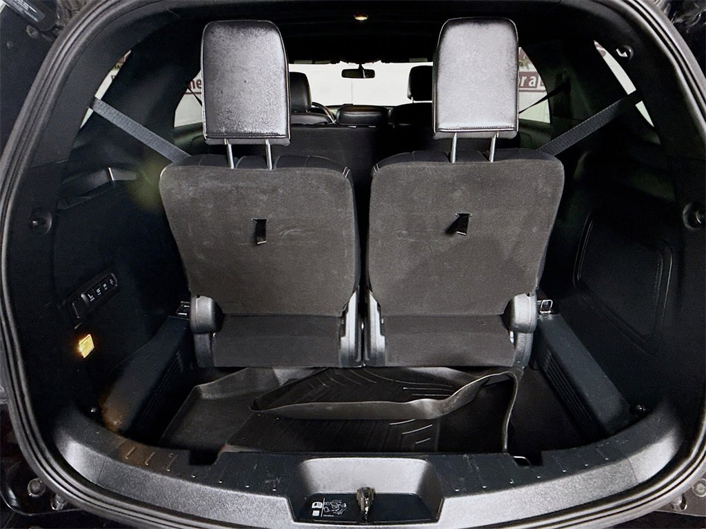 Used 2019 Ford Explorer Limited w/ Class III Trailer Tow Package image 29