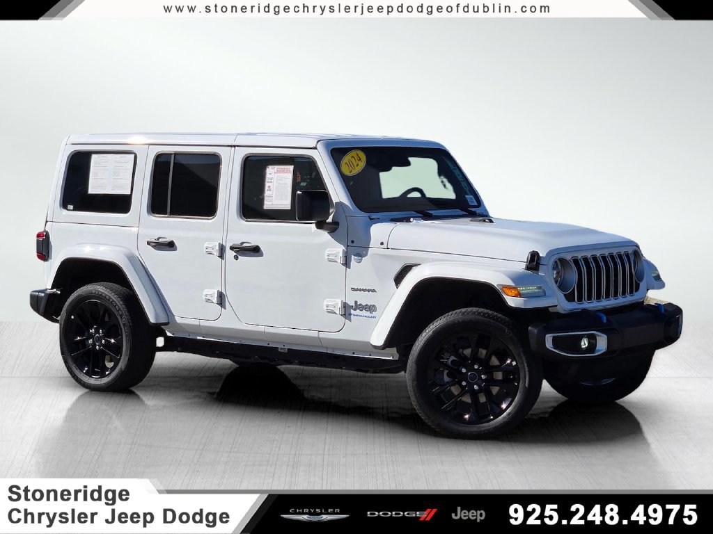 Used 2024 Jeep Wrangler Unlimited Sahara AWD/4WD image 1