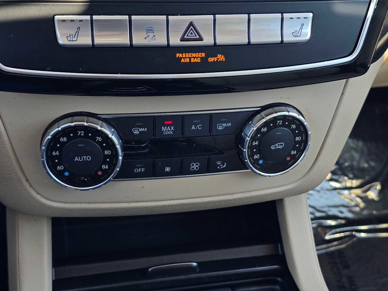 Used 2018 Mercedes-Benz GLE 350 4MATIC image 28