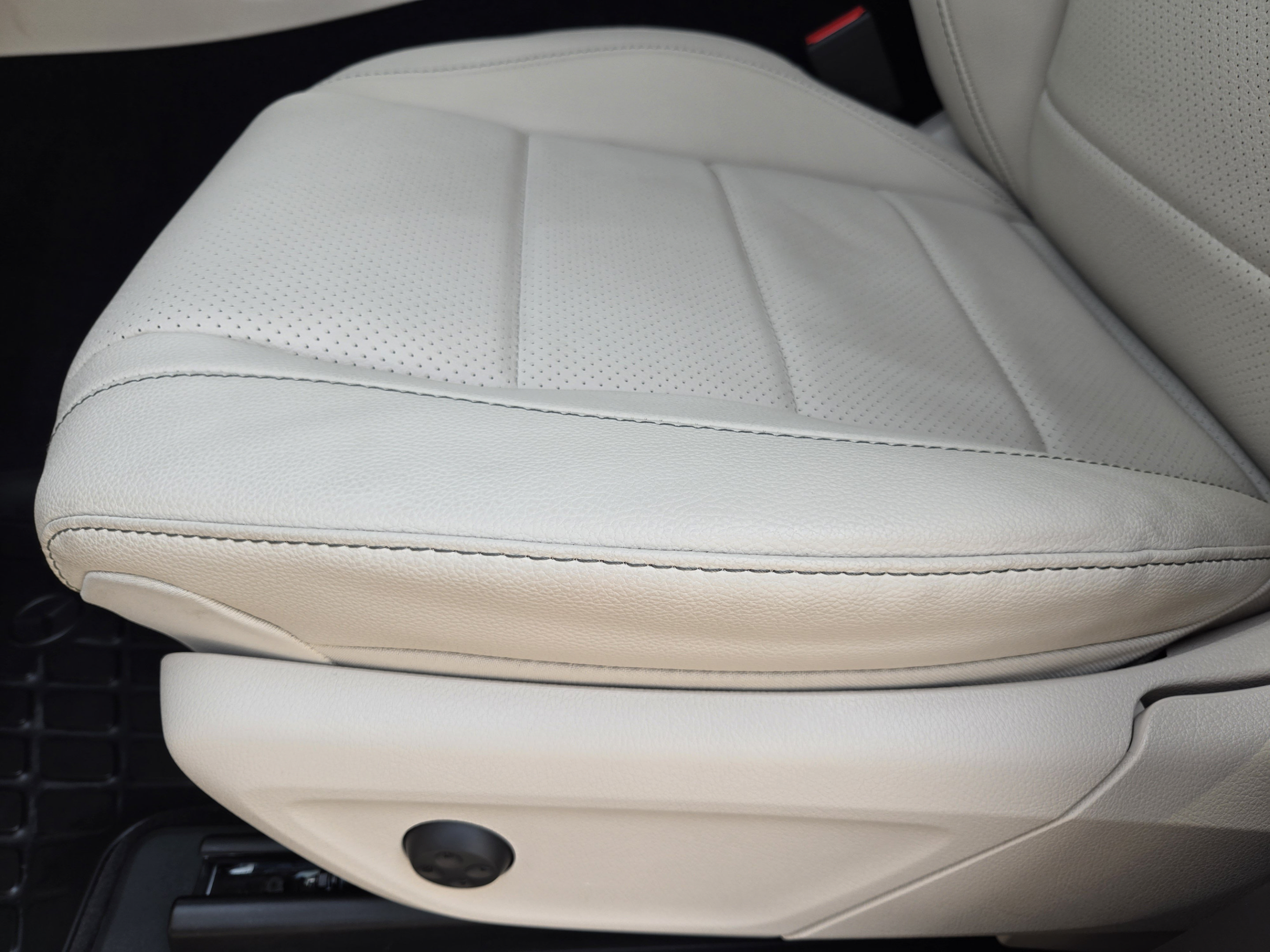 Used 2024 Mercedes-Benz GLE 450 4MATIC image 22