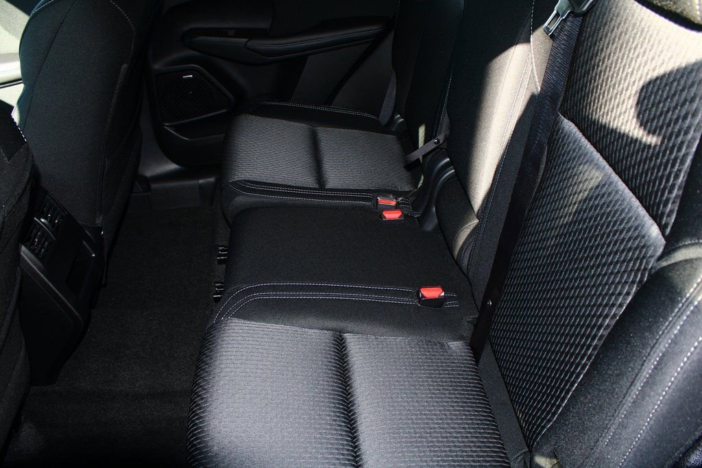 New 2026 Mitsubishi Outlander ES image 11