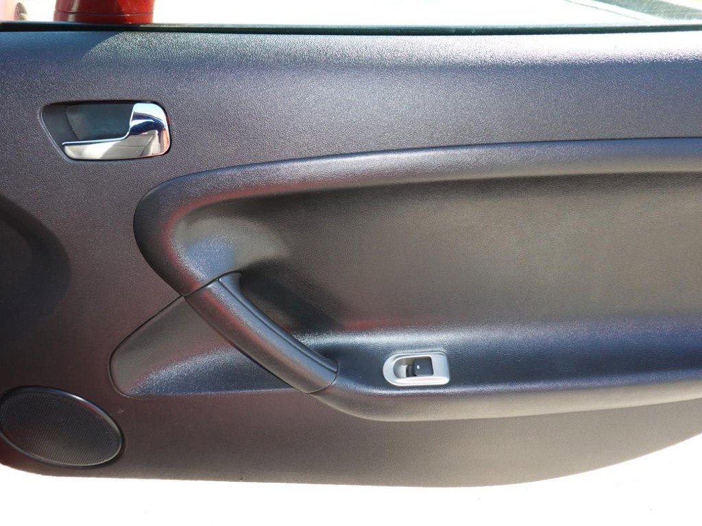 Used 2009 Pontiac Solstice GXP w/ Club Sport Package image 25