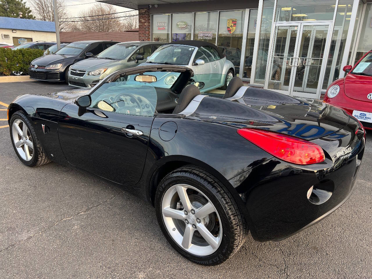Used 2009 Pontiac Solstice Convertible w/ Preferred Package image 14