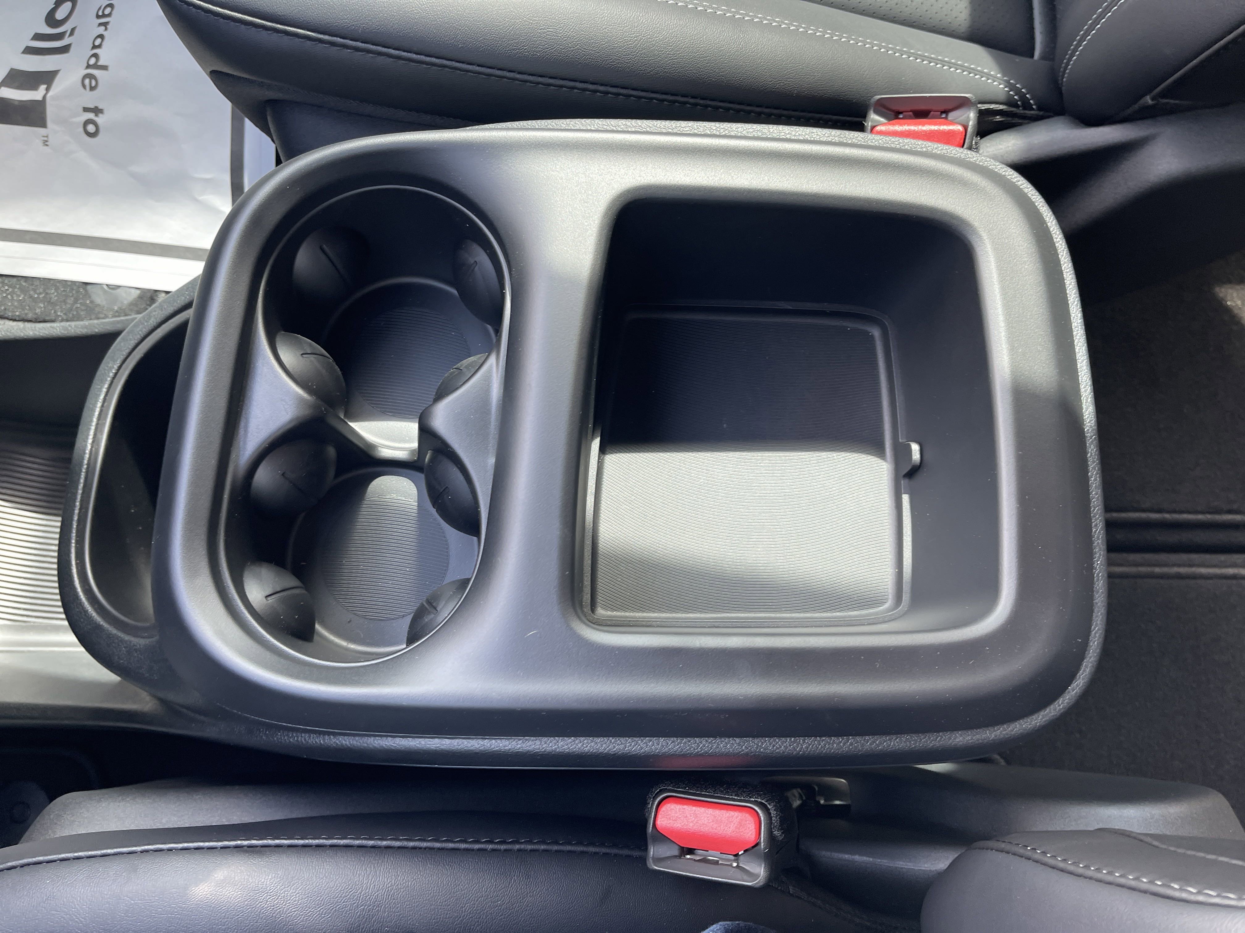 New 2026 Chrysler Pacifica Select FWD image 29
