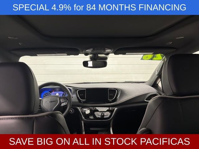 New 2026 Chrysler Pacifica Limited w/ S Appearance Package image 13