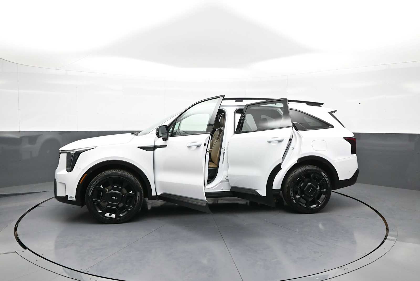 Certified 2024 Kia Sorento SX Prestige w/ Olive Brown Leather Package AWD/4WD image 44