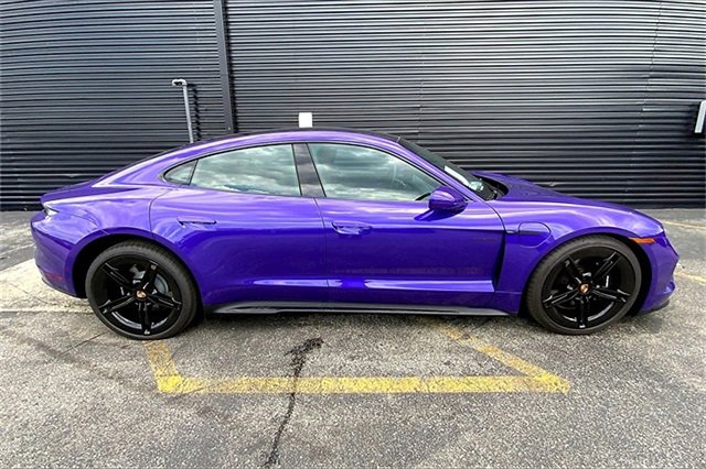 New 2025 Porsche Taycan GTS image 11