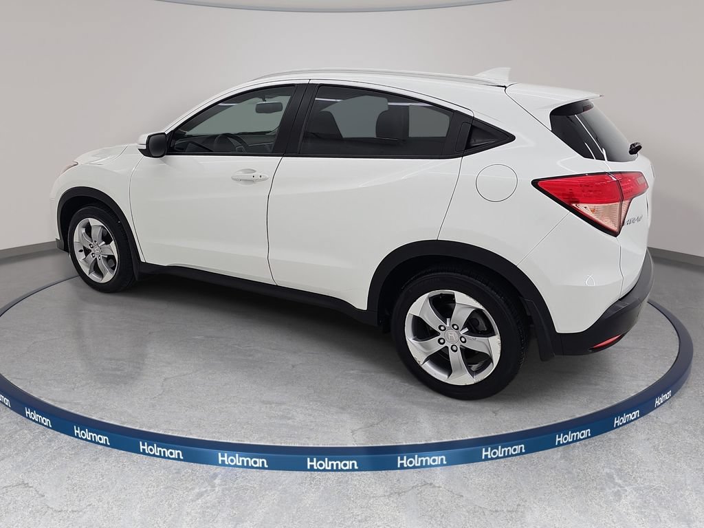 Used 2017 Honda HR-V EX-L image 9
