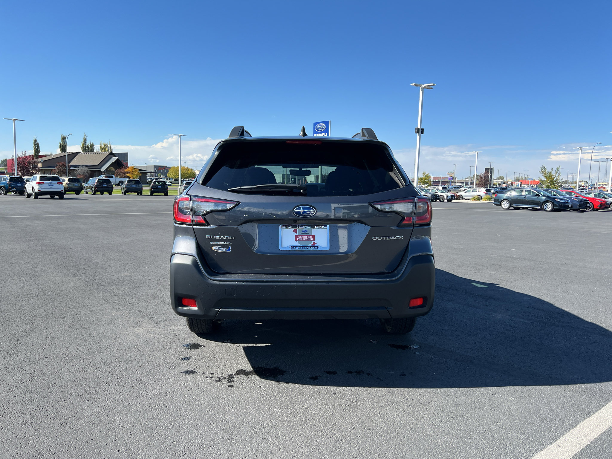 Used 2025 Subaru Outback Premium AWD/4WD image 5