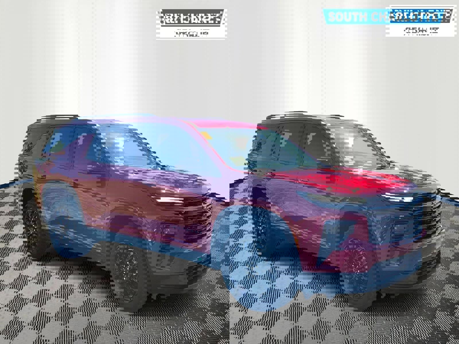 Used 2025 Chevrolet Traverse LT w/ Midnight/Sport Edition FWD image 3