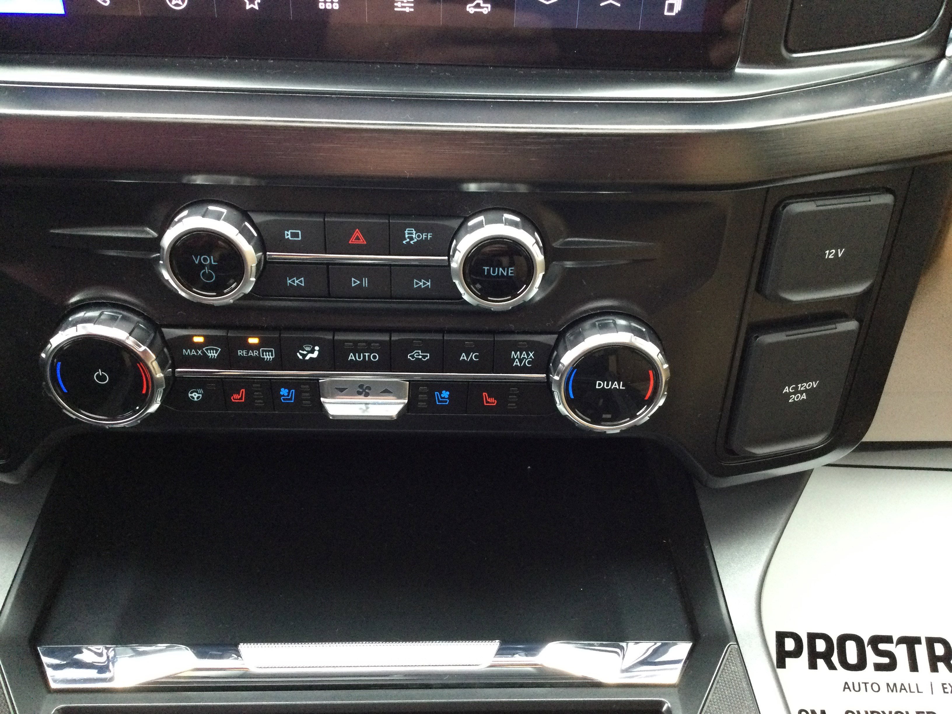 New 2026 Ford F350 Lariat image 15