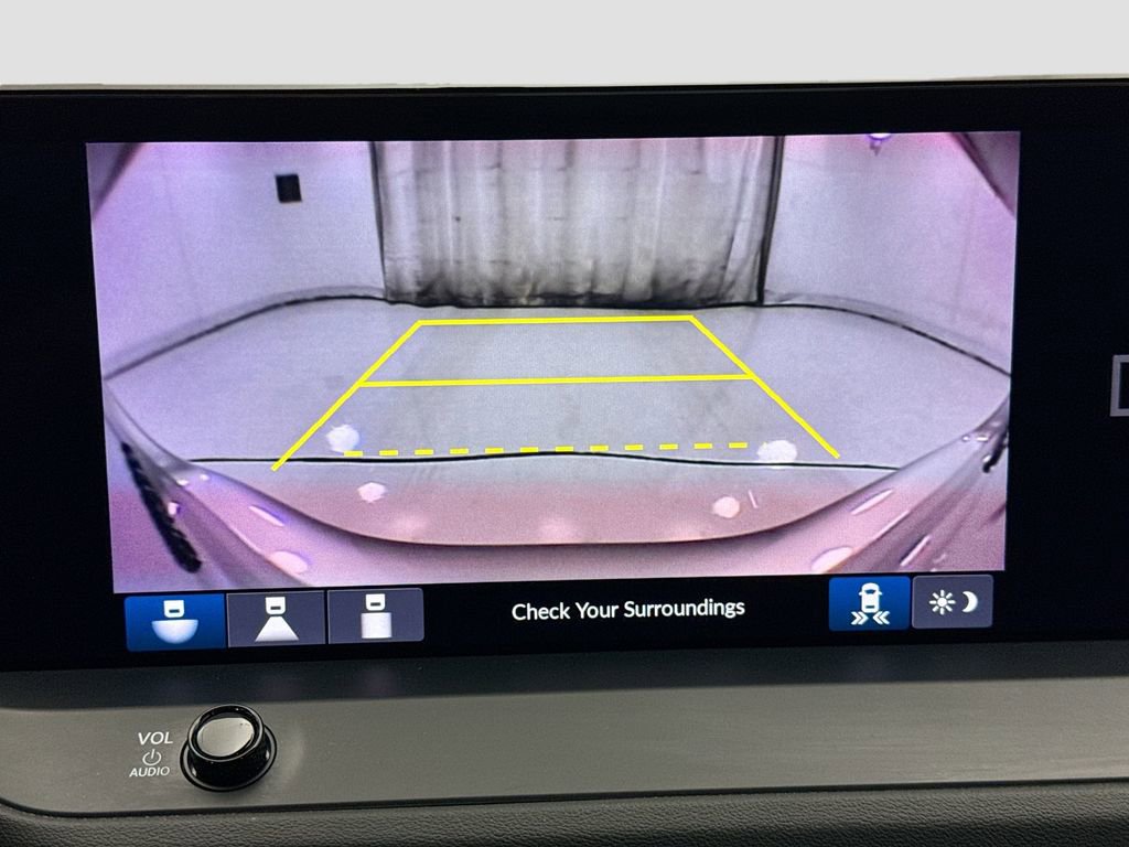 Used 2023 Honda Accord Sport image 14