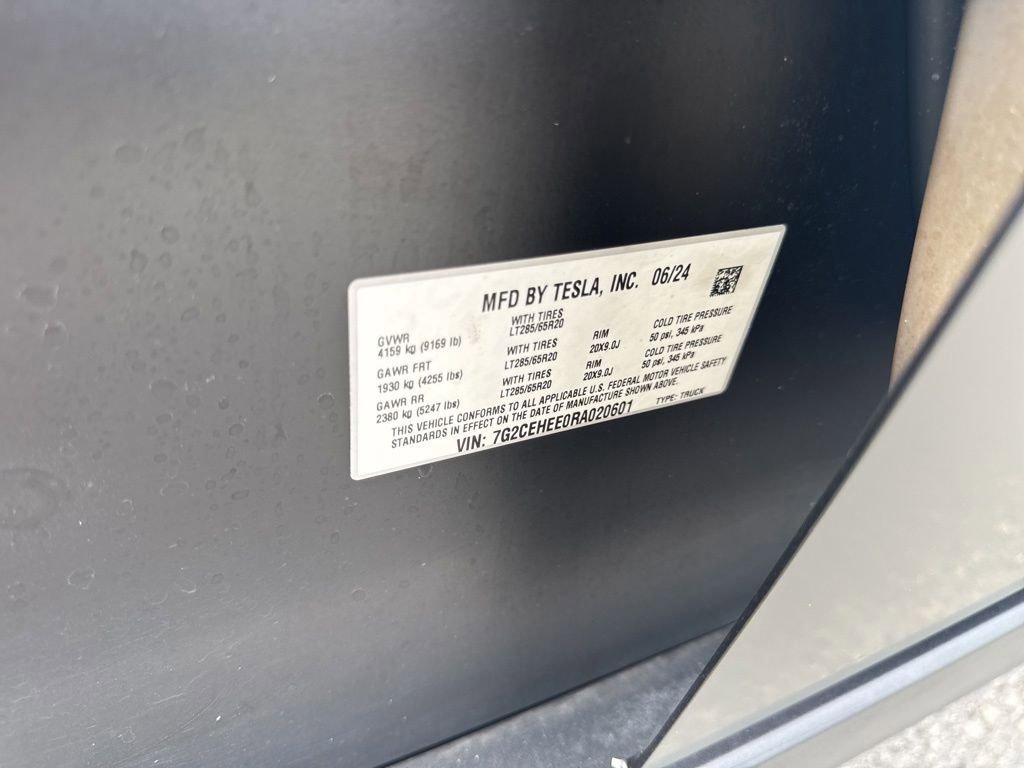 Used 2024 Tesla Cybertruck Cyberbeast AWD/4WD image 36
