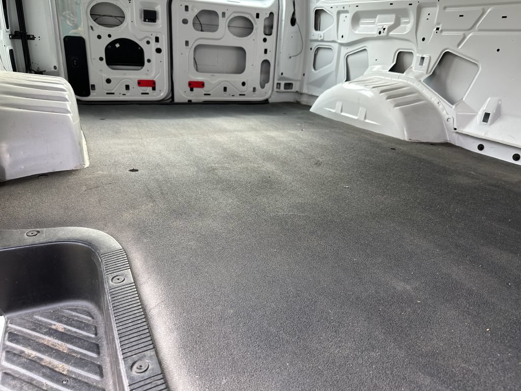 Used 2011 Ford E-250 and Econoline 250 w/ PWR Group RWD image 31