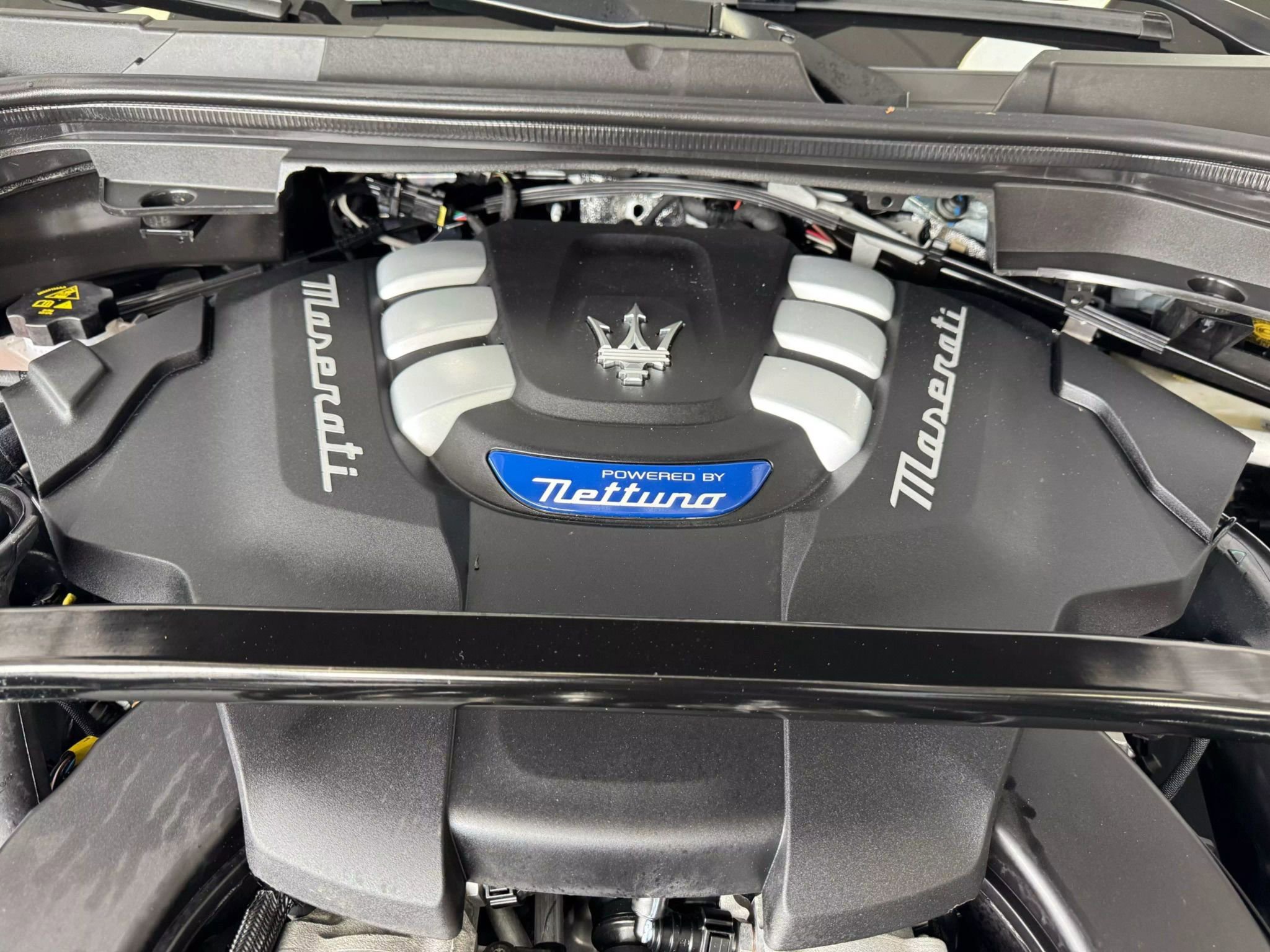 Used 2023 Maserati Grecale Trofeo image 54