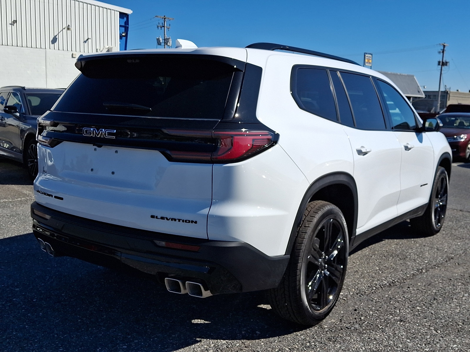 New 2027 GMC Acadia Elevation w/ Elevation Premium Package AWD/4WD image 4